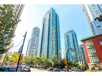 1 at 703 - 1200 West Georgia Street, Coal Harbour, Vancouver West