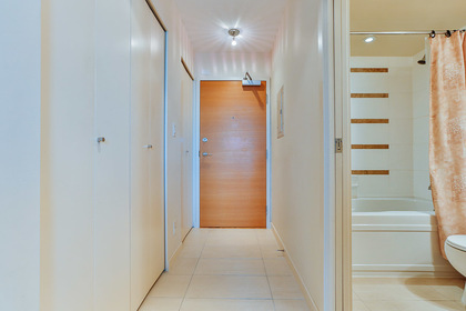 12 at 909 - 928 Street, Yaletown, Vancouver West