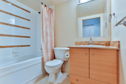 13 at 909 - 928 Street, Yaletown, Vancouver West