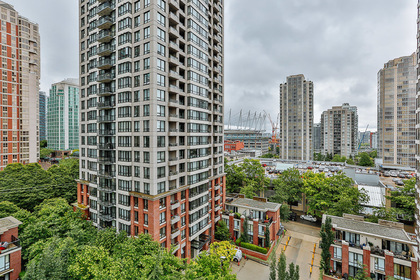 14 at 909 - 928 Homer Street, Yaletown, Vancouver West