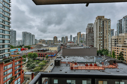 16 at 909 - 928 Homer Street, Yaletown, Vancouver West