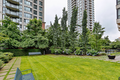 20 at 909 - 928 Street, Yaletown, Vancouver West