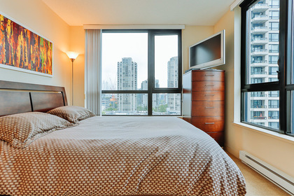 9 at 909 - 928 Homer Street, Yaletown, Vancouver West