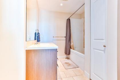 11 at 1606 - 1833 Street, False Creek, Vancouver West