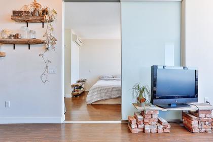 7 at 1606 - 1833 Street, False Creek, Vancouver West