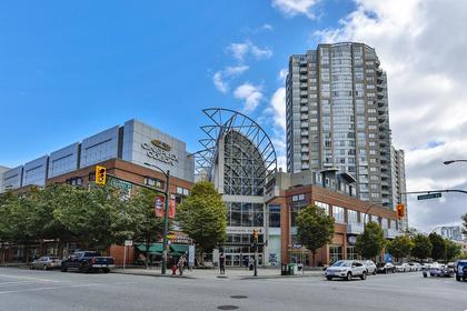 20 at 2707 - 63 Place, Downtown VW, Vancouver West
