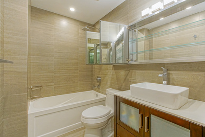 13 at 234 - 350 E 2nd Avenue, Mount Pleasant VE, Vancouver East