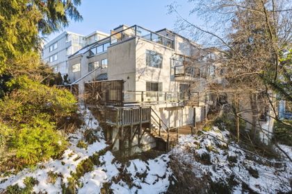 26 at 3 - 1786 Esquimalt Avenue, Ambleside, West Vancouver