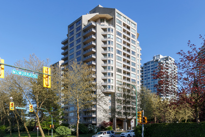 20 at 403 - 6070 McMurray Avenue, Forest Glen BS, Burnaby South