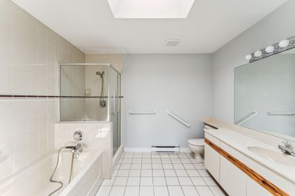 12 at 3969 Creekside Place, Burnaby Hospital, Burnaby South
