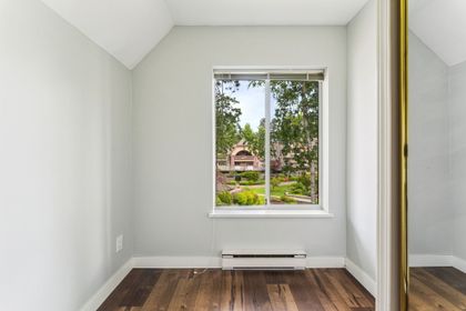 14 at 3969 Creekside Place, Burnaby Hospital, Burnaby South