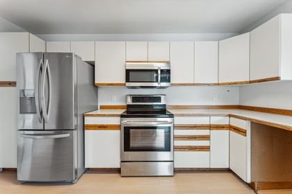 7 at 3969 Creekside Place, Burnaby Hospital, Burnaby South