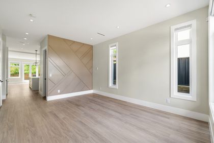 18 at 1 - 4096 Nithsdale Street, Burnaby Hospital, Burnaby South