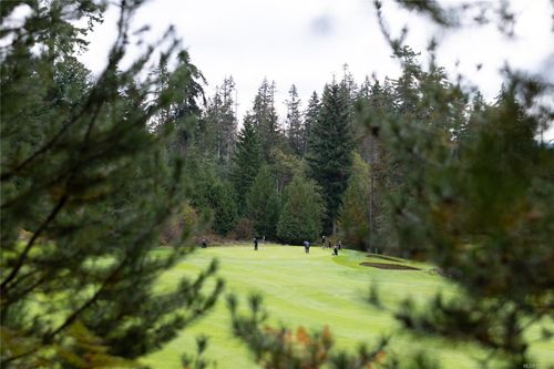 Golf Course at 513 Hole-in-one Drive, Qualicum Beach, BC, Islands-Van. & Gulf