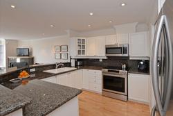 10 at 303 - 6237 Boulevard, Kerrisdale, Vancouver West