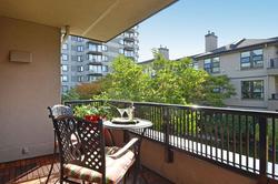 17 at 210 - 3760 6th Avenue, Point Grey, Vancouver West