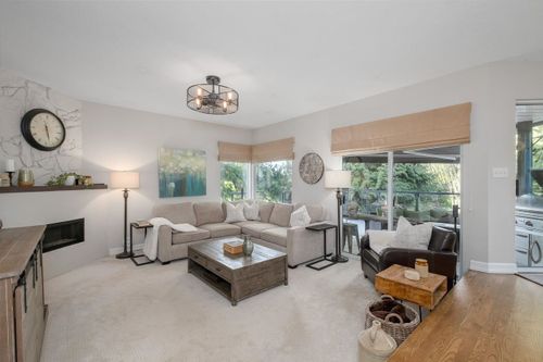 10899-cherry-lane-sunshine-hills-woods-n-delta-09 at 10899 Cherry Lane, Sunshine Hills Woods, N. Delta