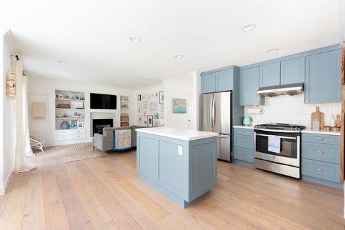 Spacious Kitchen at 383 67a Street, Boundary Beach, Tsawwassen