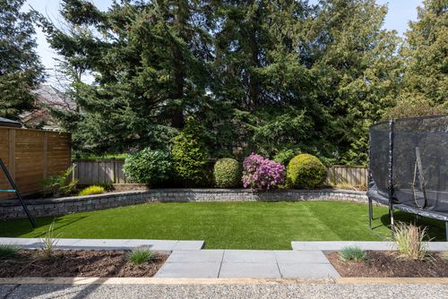 Professionally Manicured yard  at 383 67a Street, Boundary Beach, Tsawwassen
