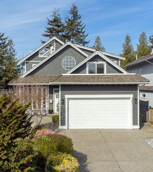 slight aerial shot of the front of the home at 383 67a Street, Boundary Beach, Tsawwassen