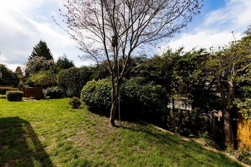 262721506-30 at 3455 Calder Avenue, Upper Lonsdale, North Vancouver