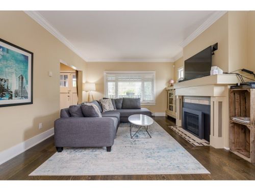 262546986-2 at 2421 Dunbar Street, Kitsilano, Vancouver West