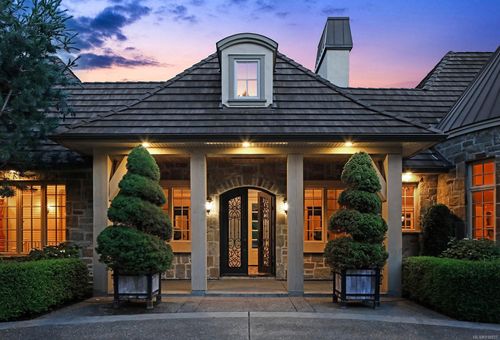 23975807-01-alt at 370 Rupert Road East, Qualicum Beach, BC, Islands-Van. & Gulf