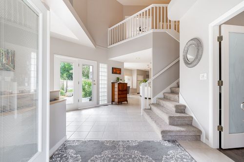 qqkuuyhx at 2051 Sierra Place, Abbotsford East, Abbotsford