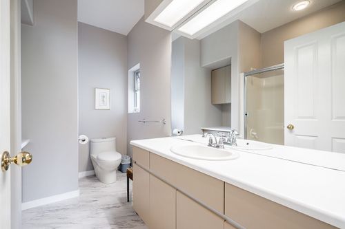 tf6nenri at 2051 Sierra Place, Abbotsford East, Abbotsford