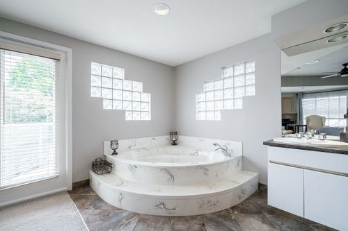 w8fzctcg at 2051 Sierra Place, Abbotsford East, Abbotsford