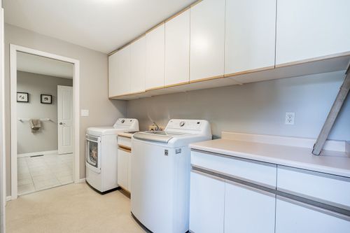 wk9udxoh at 2051 Sierra Place, Abbotsford East, Abbotsford