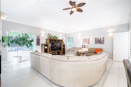 xq8li0wf at 2051 Sierra Place, Abbotsford East, Abbotsford