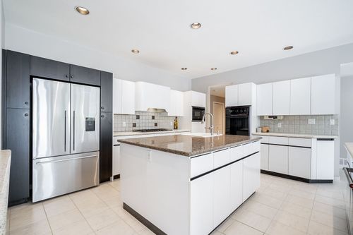 zwrqrmqs at 2051 Sierra Place, Abbotsford East, Abbotsford