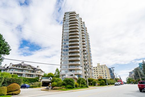 at 301 - 2203 Bellevue Avenue, Dundarave, West Vancouver