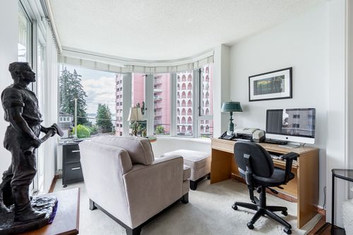 Could also be used an an office at 301 - 2203 Bellevue Avenue, Dundarave, West Vancouver