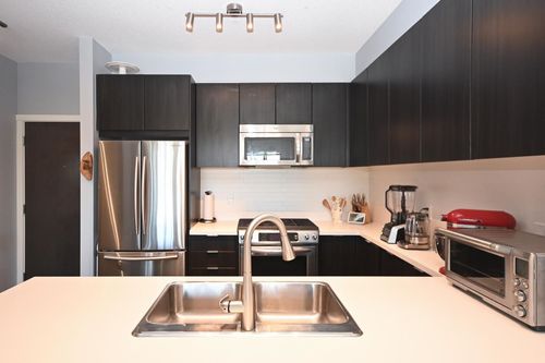 3107-windsor-gate-new-horizons-coquitlam-04 at 403 - 3107 Windsor Gate, New Horizons, Coquitlam