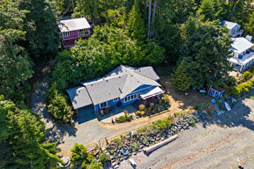 a47b44d4-a4b1-4725-ac06-7c66abf7655a at 6655 W Island Highway, Out of Town