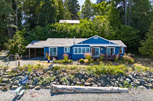 c12d4b27-747c-43b8-b571-a6f168398e1c1 at 6655 W Island Highway, Out of Town