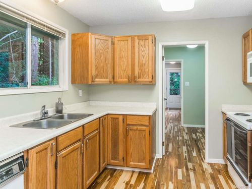 photo_server-16 at 6655 W Island Highway, Out of Town