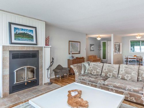 photo_server-23 at 6655 W Island Highway, Out of Town