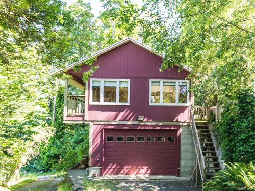 photo_server-44 at 6655 W Island Highway, Out of Town