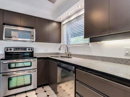 1535-chesterfield-avenue-central-lonsdale-north-vancouver-09 at 203 - 1535 Chesterfield Avenue, Central Lonsdale, North Vancouver