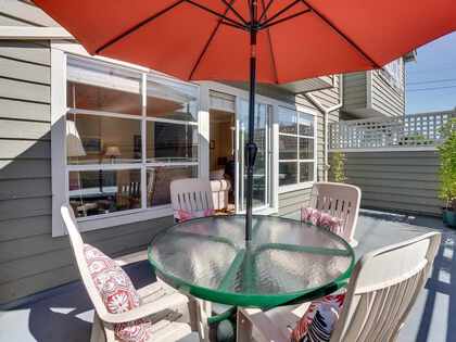 275-e-4th-street-lower-lonsdale-north-vancouver-08 at B2 - 275 E 4th Street, Lower Lonsdale, North Vancouver