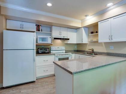 275-e-4th-street-lower-lonsdale-north-vancouver-13 at B2 - 275 E 4th Street, Lower Lonsdale, North Vancouver