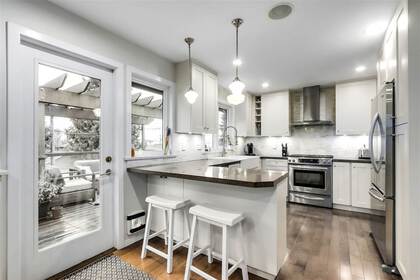 629-e-5th-street-queensbury-north-vancouver-10 at 629 E 5th Street, Queensbury, North Vancouver