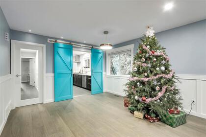 537-w-15th-street-central-lonsdale-north-vancouver-07 at 537 W 15th Street, Central Lonsdale, North Vancouver