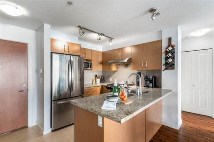 9288-odlin-road-west-cambie-richmond-04 at 130 - 9288 Odlin Road, West Cambie, Richmond