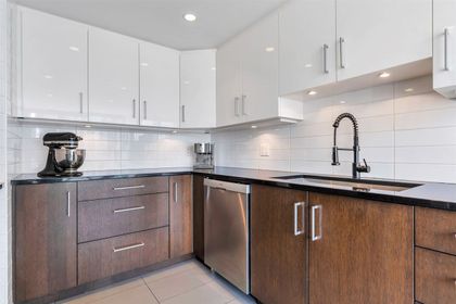 183-keefer-place-downtown-vw-vancouver-west-13 at 704 - 183 Keefer Place, Downtown VW, Vancouver West 183-keefer-place-downtown-vw-vancouver-west-13 at 704 - 183 Keefer Place, Downtown VW, Vancouver West