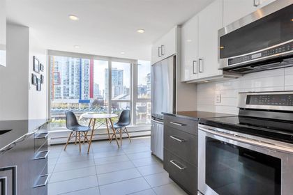 183-keefer-place-downtown-vw-vancouver-west-14 at 704 - 183 Keefer Place, Downtown VW, Vancouver West 183-keefer-place-downtown-vw-vancouver-west-14 at 704 - 183 Keefer Place, Downtown VW, Vancouver West