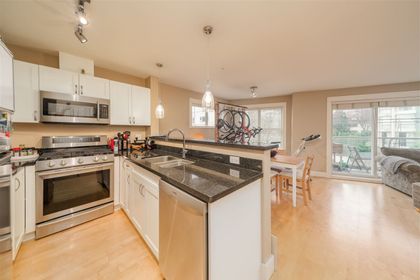 1586-w-11th-avenue-fairview-vw-vancouver-west-02 at 302 - 1586 W 11th Avenue, Fairview VW, Vancouver West